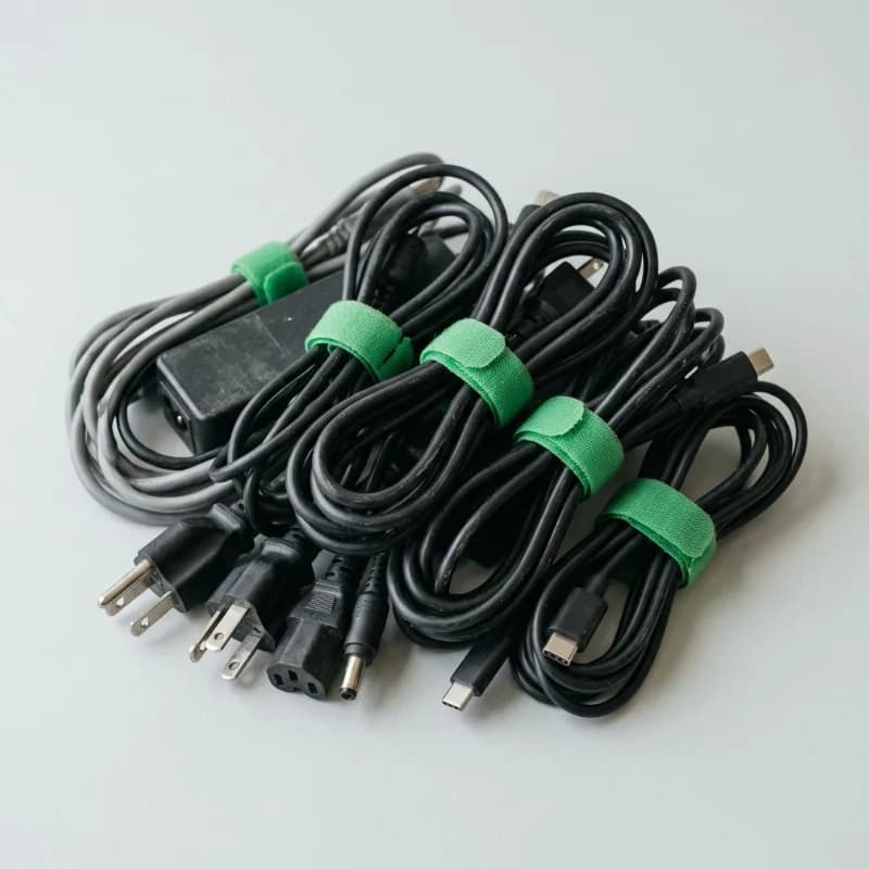Cables & chargers